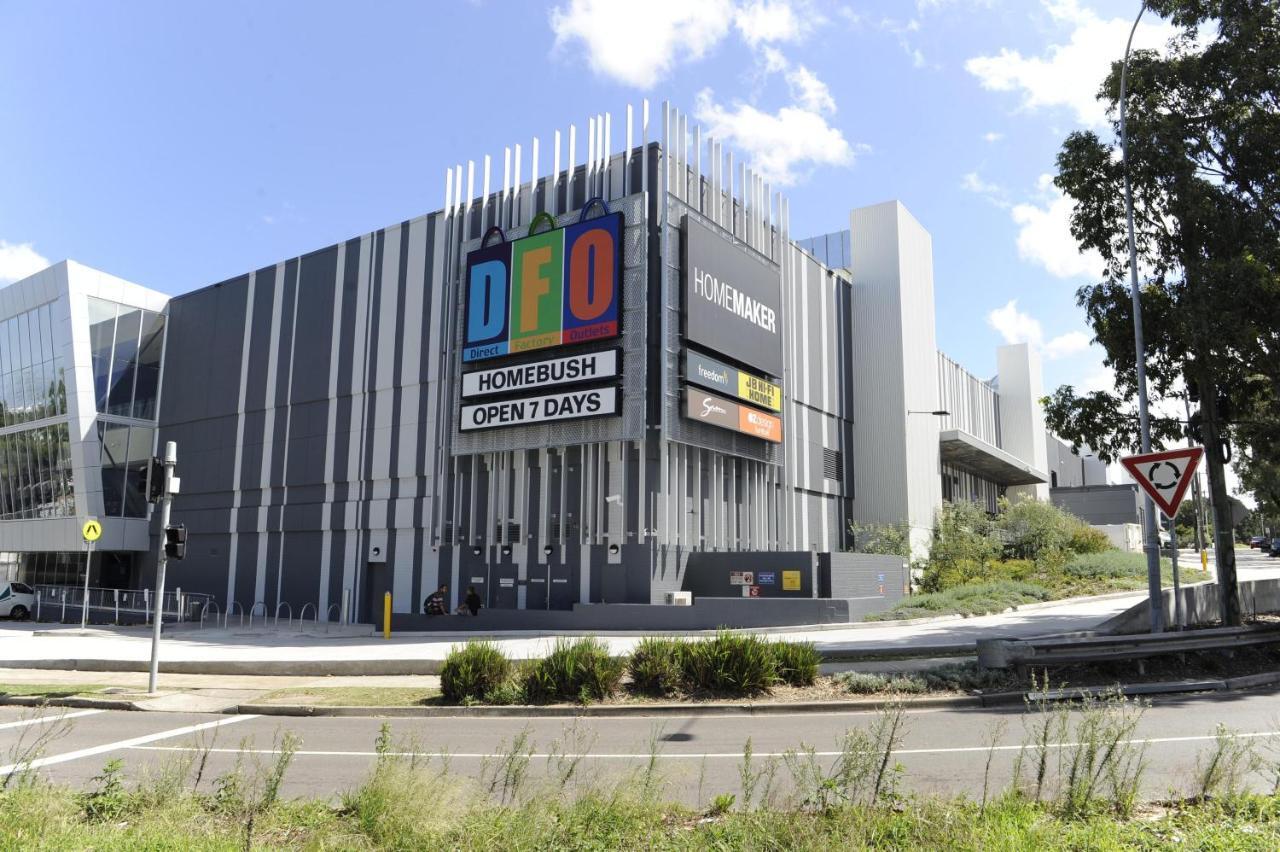 Apartamento Stunning Views Sydney Olympic Park Exterior foto